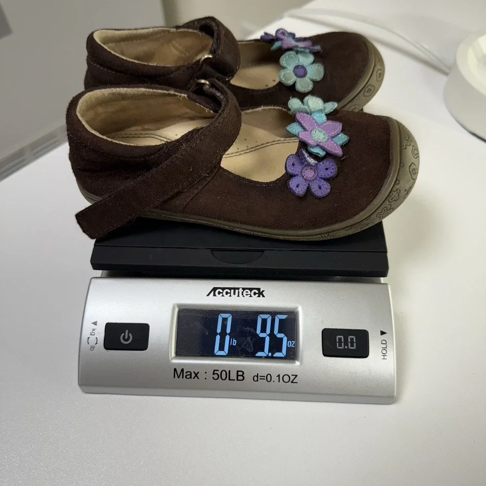 Toddler Girl‎ Size 10 Cherokee Brand Suede Adjustable Strap Floral Shoes (CE)